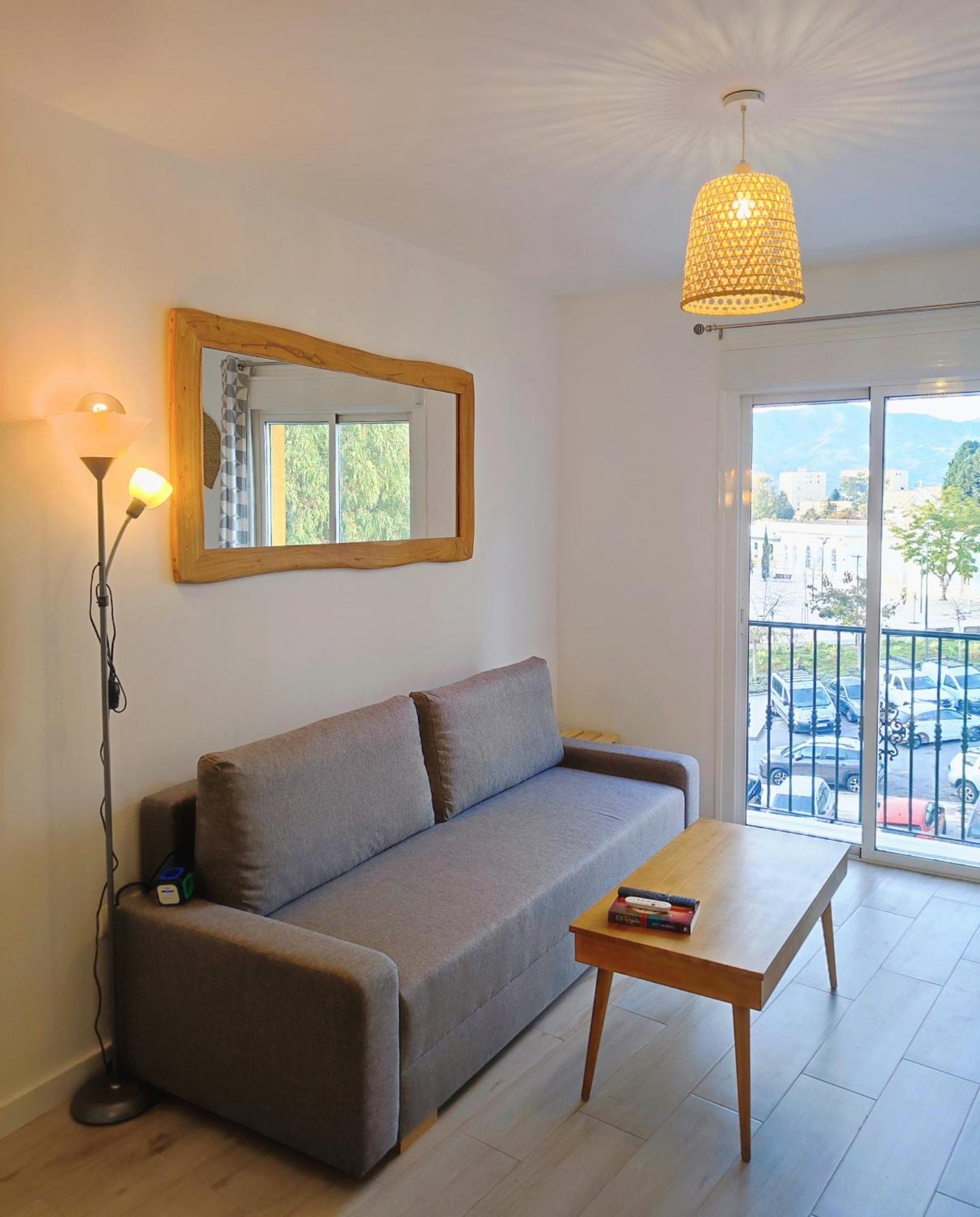 Bright Apartment In Малага Экстерьер фото