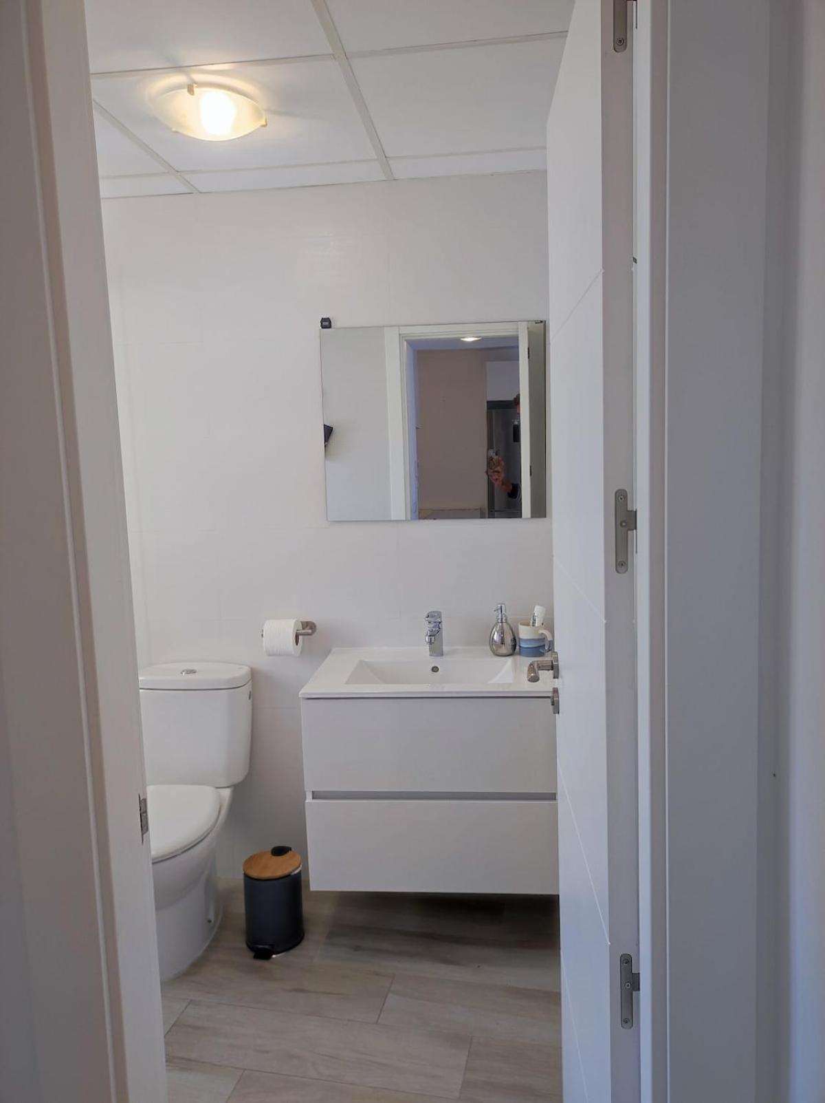 Bright Apartment In Малага Экстерьер фото